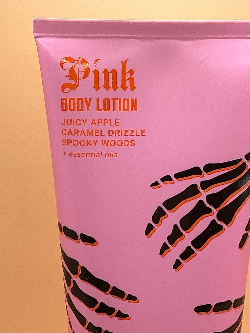 Victoria’s Secret PINK Hey Boo Body Lotion 8 oz NEW Halloween - Picture 3 of 6